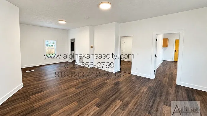 6 bed, 3.0 bath, 4018 sqft, $2,800 — Photo 3