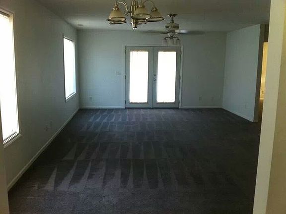 2nd image of 223 E 17th St