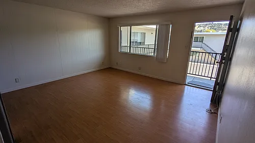 14305 Bancroft Ave #4 Photo 1