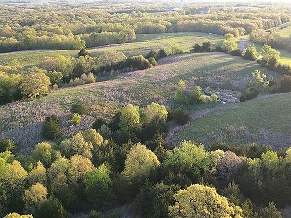 3rd image of 42622 Highway E