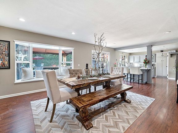 4th image of 14651 Charloma Dr