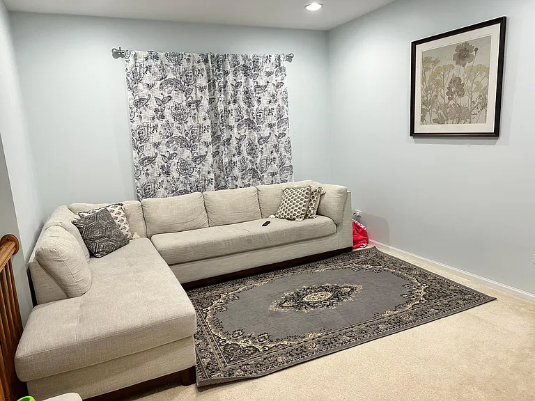 2545 Waterbury Ln — Photo 10