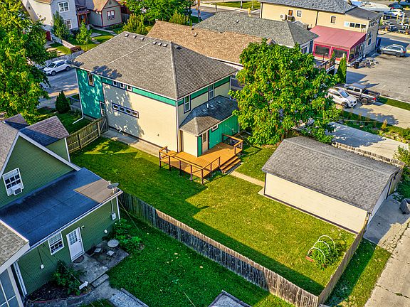 3rd image of 1120 Fletcher Ave