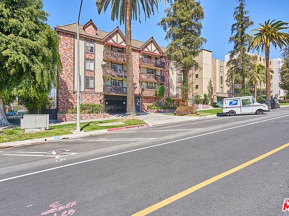 2nd image of 525 S La Fayette Park Pl Unit 306