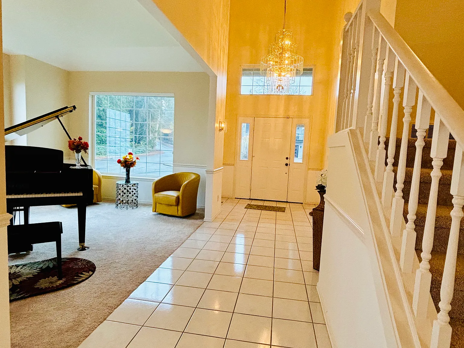5 bed, 3930 sqft, $6,000 — Photo 4