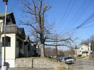 4117 Edwards Rd, Cincinnati, OH 45209