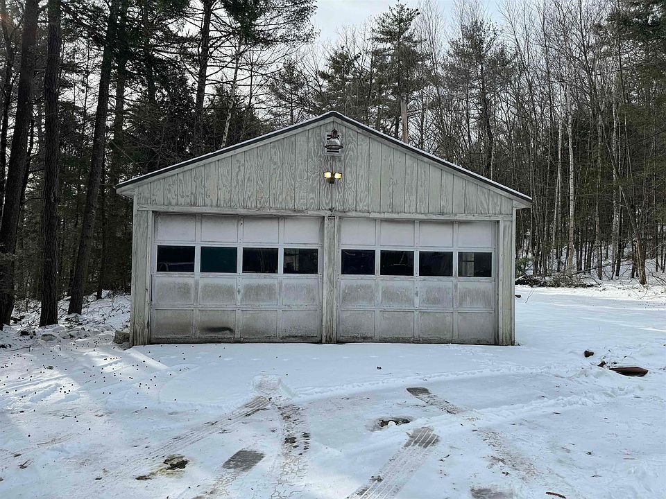 2nd image of 215 Raymond Road