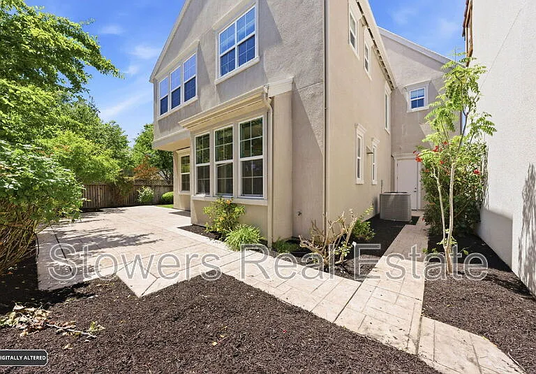 4502 Butterfly Creek Rd — Photo 90