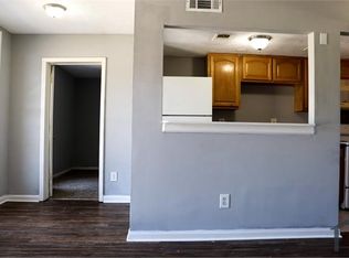 3404 Shagbark Rd, Louisville, KY 40216