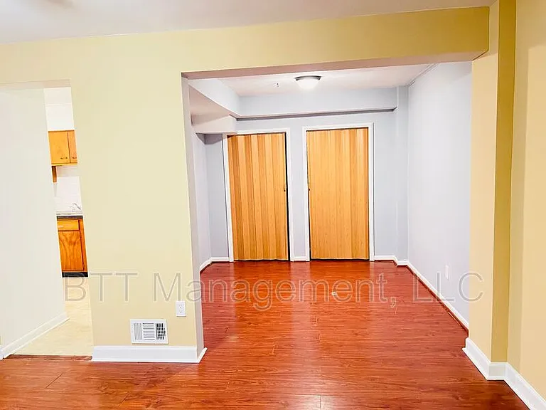8717 Plymouth St #4 — Photo 13