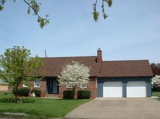 51 Arrowhead Dr, Gnadenhutten, OH