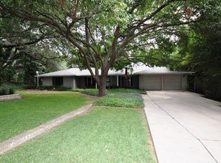 6610 Lazyridge Dr, San Antonio, TX 78229
