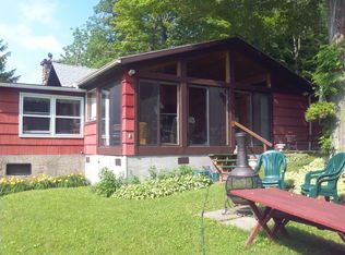 8532 E Lake Rd, Batavia, NY 14020