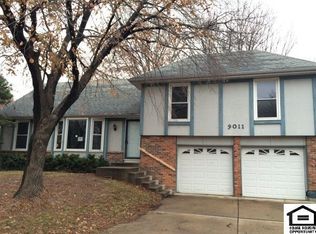 9011 Lackman Rd, Lenexa, KS 66219
