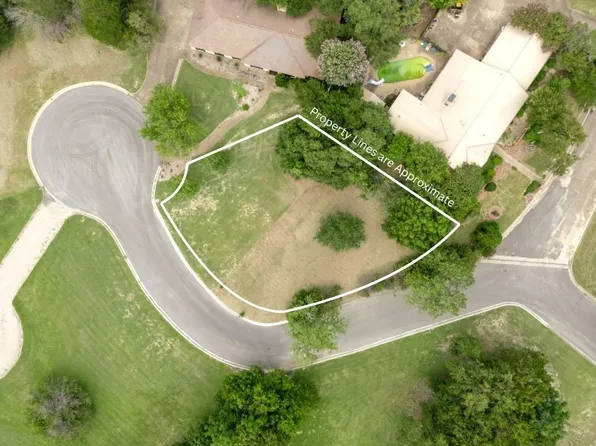 Valley Brook Cir, Woodway, TX 76712