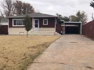 702 S Jefferson St, Hugoton, KS 67951