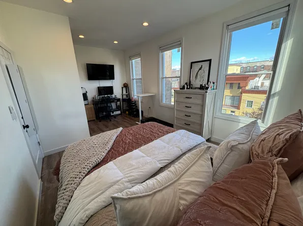 311 7th Street image 10 of 17