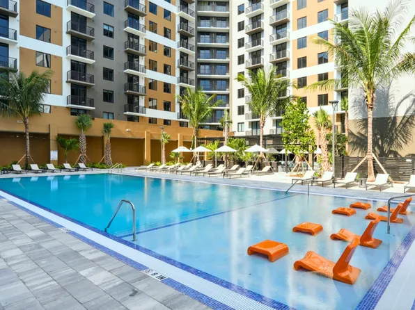 809 E 26th St #2/2, Hialeah, FL 33013