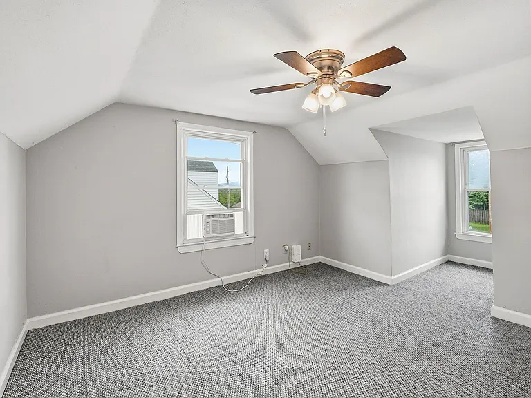 1625 Padbury Ave SE — Photo 22