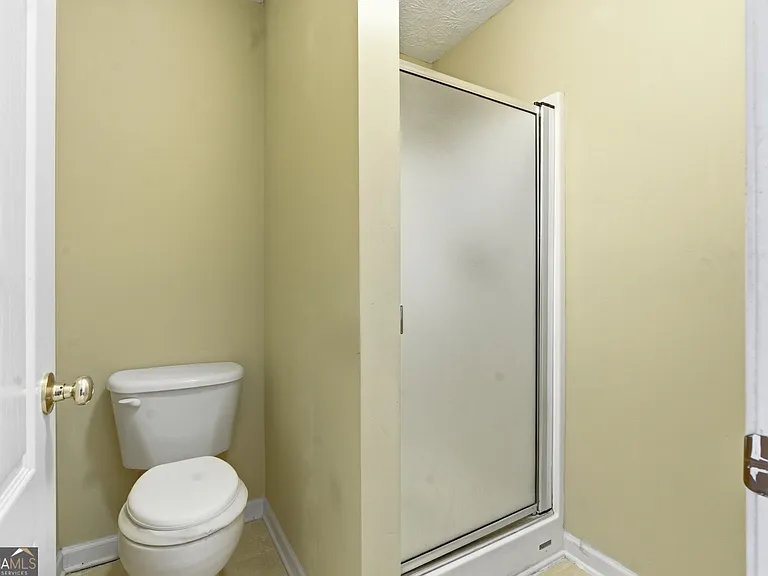 5420 Yellow Pine Dr — Photo 18