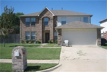 1st image of 4501 Lake Haven Dr