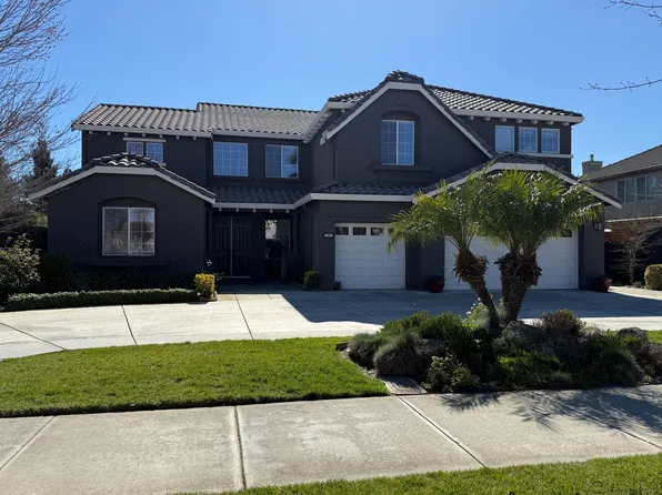 848 W Santos Ave, Ripon, CA 95366