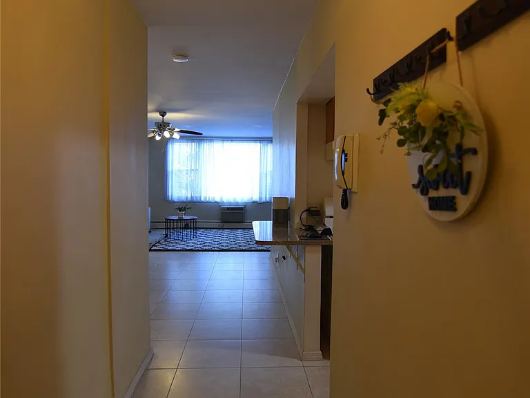 5440 Little Neck Pkwy #1A — Photo 13