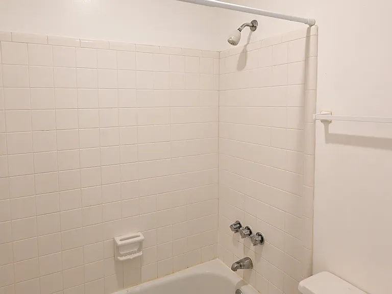 908 Park Ridge Cir — Photo 24