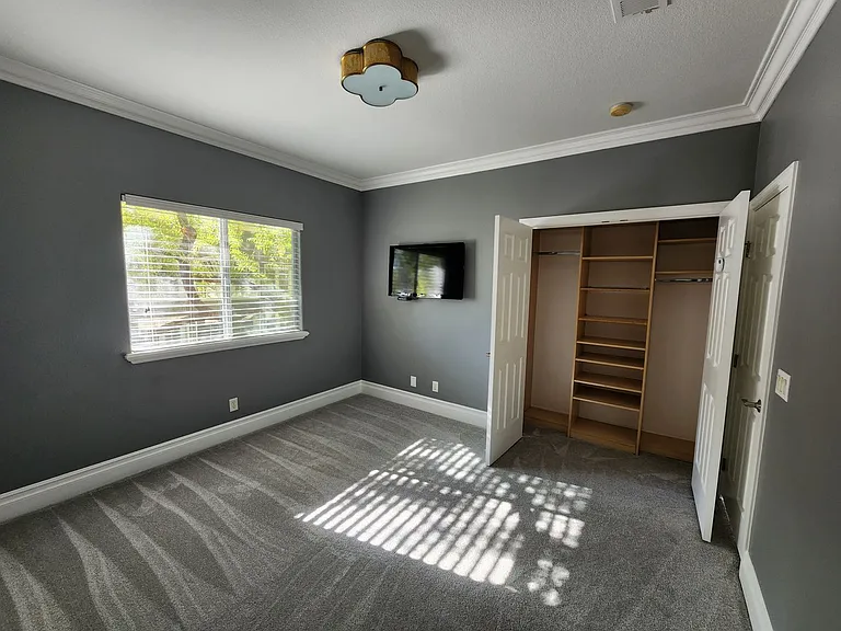 9516 Royal Lamb Dr — Photo 56
