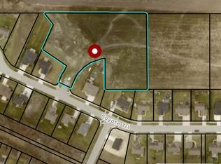 301 N Main St, Kouts, IN 46347