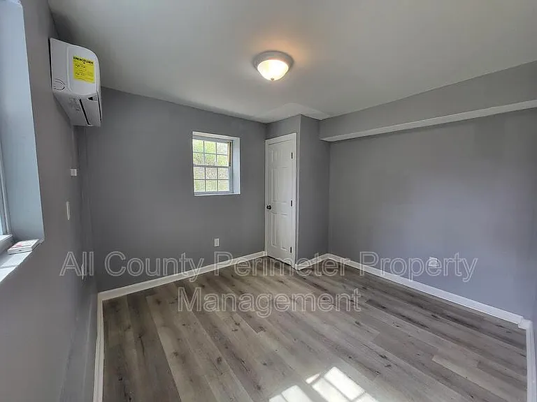 2308 Lakewood Ave SW #D — Photo 7
