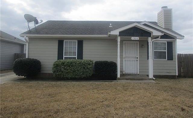 1st image of 13010 Maple Wood Dr