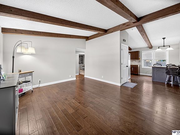3rd image of 1425 Utah St