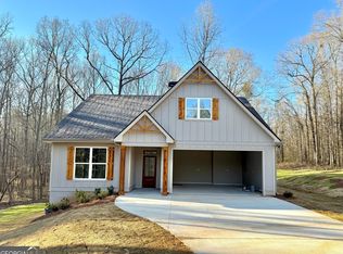 529 Beaver Chase Ln, Gay, GA 30218