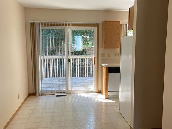 5th image of 4907 Hedgewood Dr APT E3