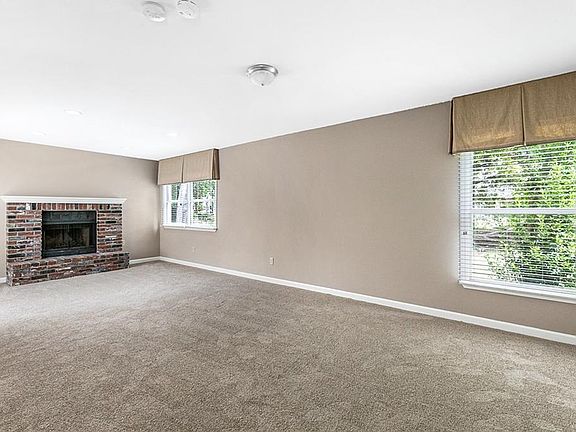 3rd image of 7 Caribbean Ct #7