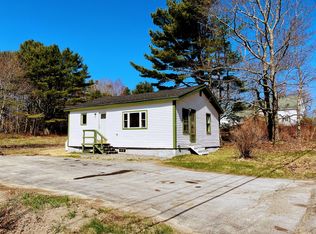 78 Mount Ephraim Rd, Searsport, ME 04974