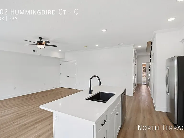 Fairview Crossing Townhomes — Photo 92