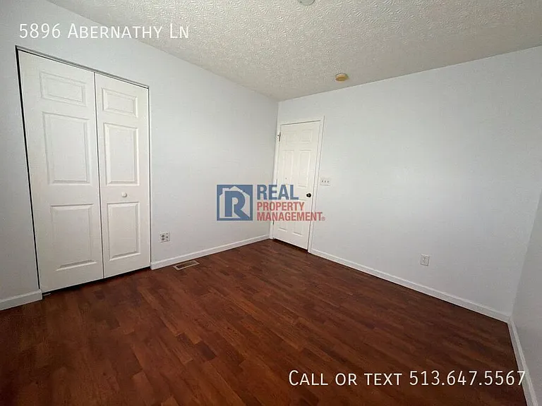 5896 Abernathy Ln — Photo 11