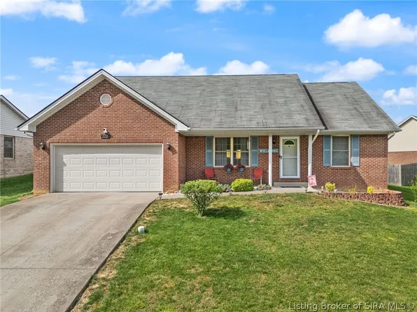 2231 Honeysuckle Way, Sellersburg, IN 47172