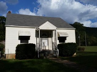 5204 Singing Hills Rd, Roanoke, VA 24014