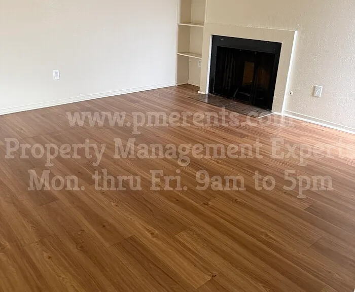 1769 Silver Creek Cir #1769 — Photo 3