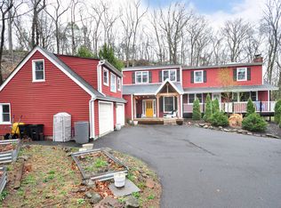 395 Saw Mill Rd, Guilford, CT 06437