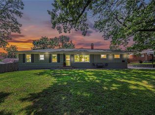1213 W 36th Ter S, Independence, MO 64055