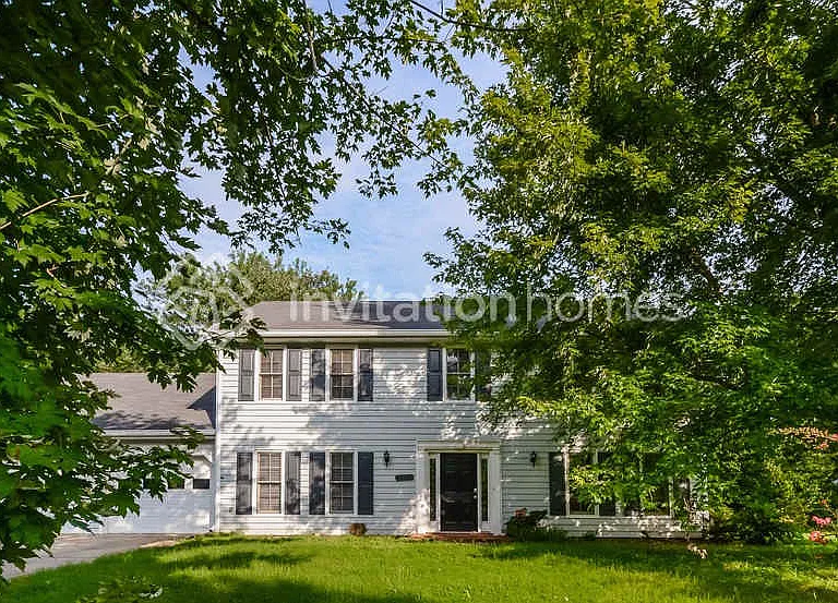 3761 Apple Way — Photo 1