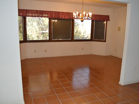 3rd image of 2742 W Monte Vista Pl