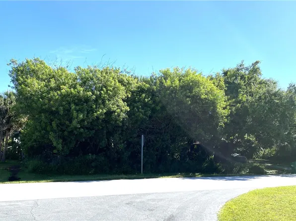 782 Vocelle Ave, Sebastian, FL 32958