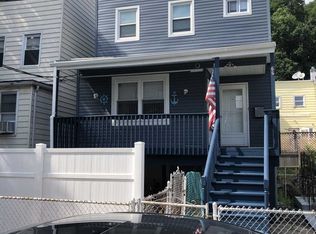 66 Chestnut St, Weehawken, NJ 07086