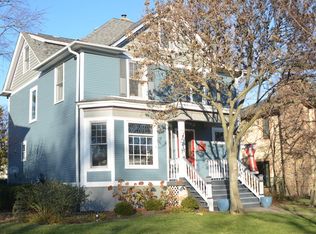 2110 Walters Ave, Northbrook, IL