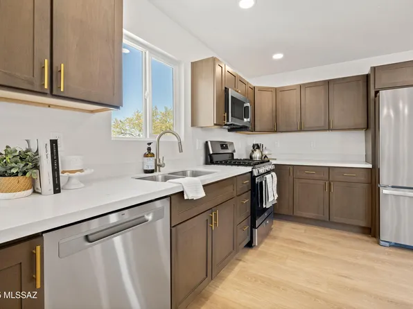 5958 S Stewart Blvd, Tucson, AZ 85706